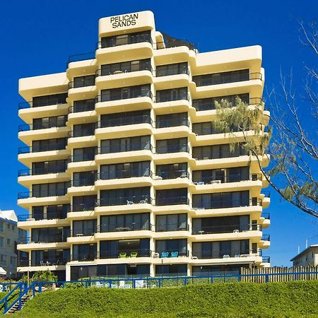 Pelican Sands Beach Resort Gold Coast Exterior foto
