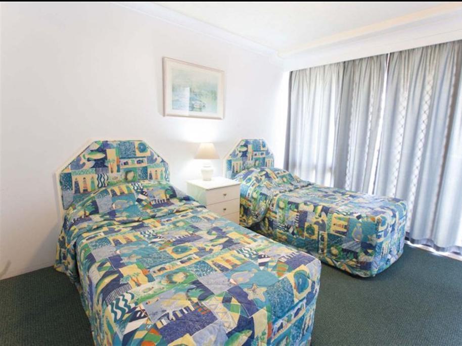 Pelican Sands Beach Resort Gold Coast Exterior foto