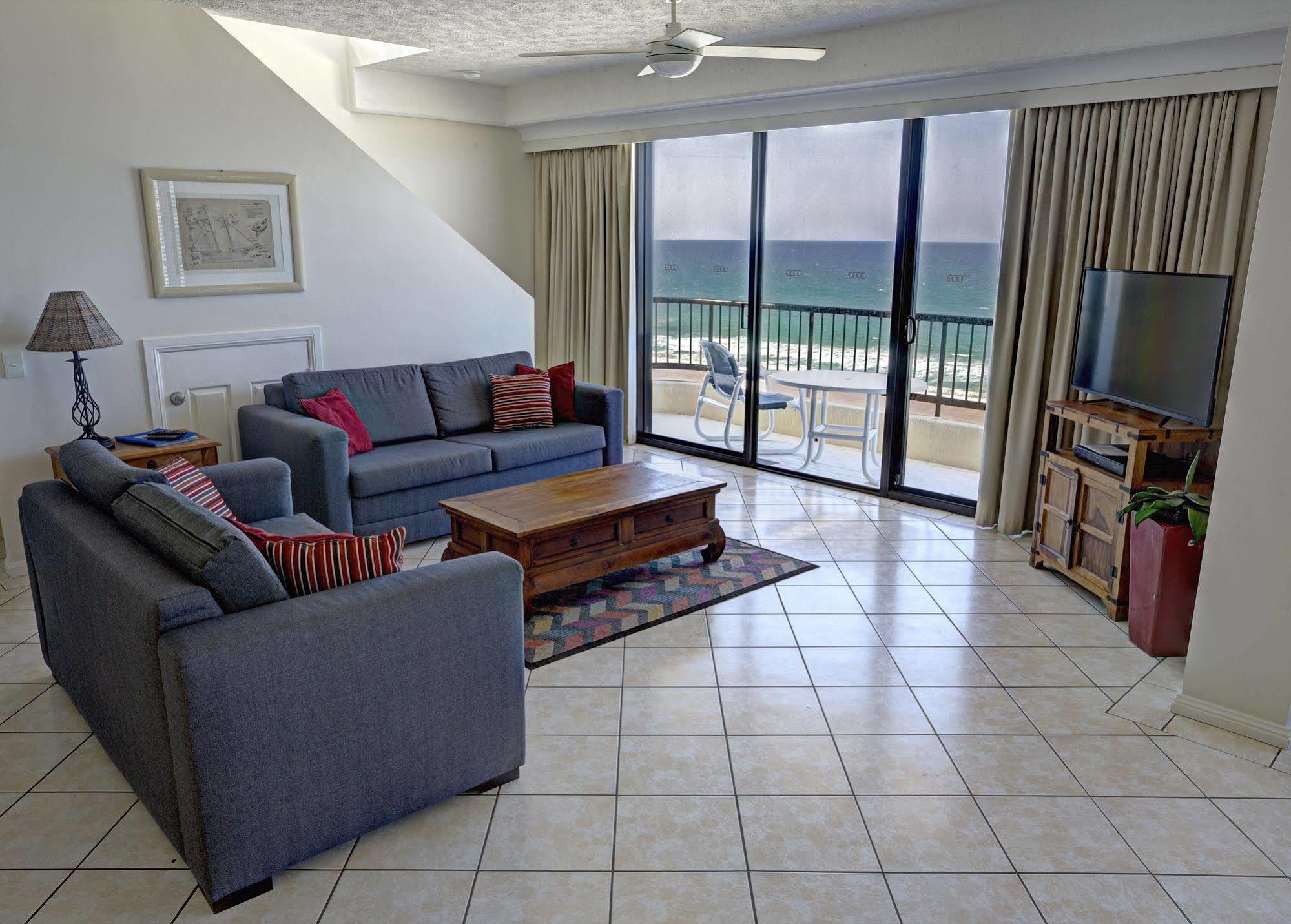 Pelican Sands Beach Resort Gold Coast Exterior foto